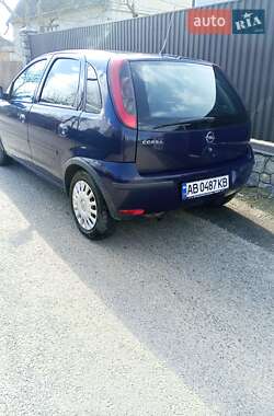 Хетчбек Opel Corsa 2004 в 