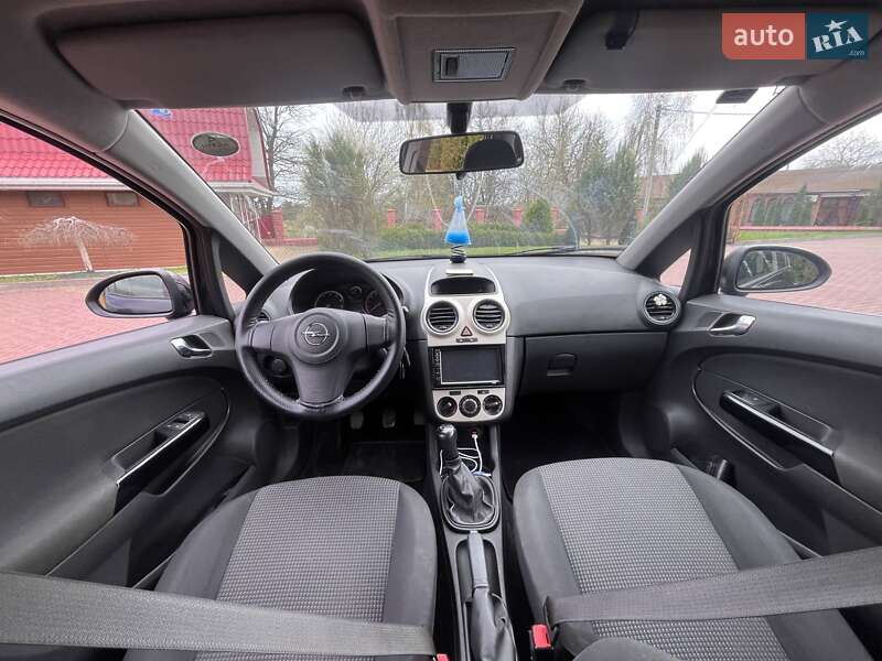 Хетчбек Opel Corsa 2009 в Хмельницькому