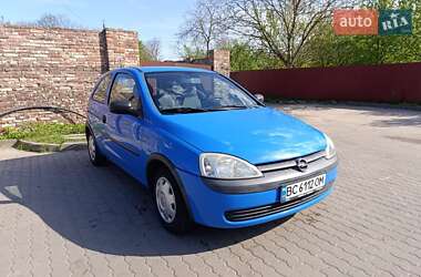 Хэтчбек Opel Corsa 2000 в Львове