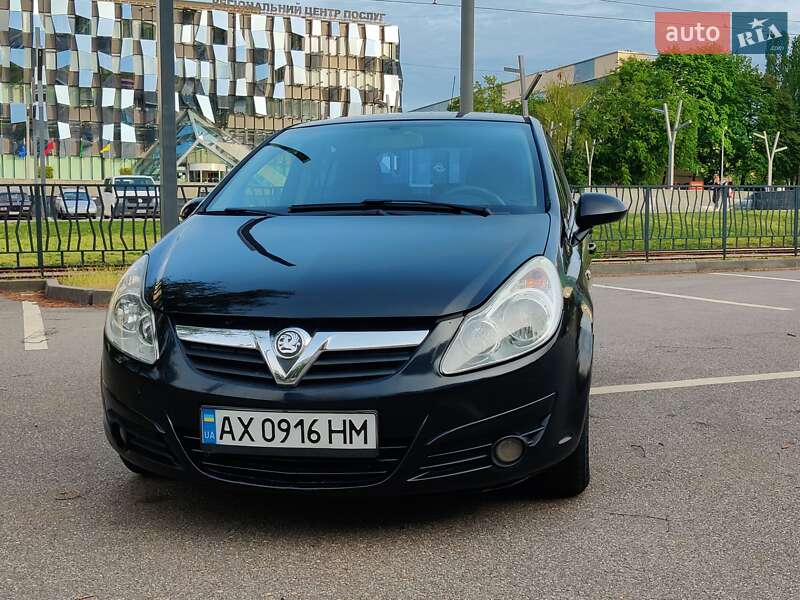 Хэтчбек Opel Corsa 2006 в Харькове