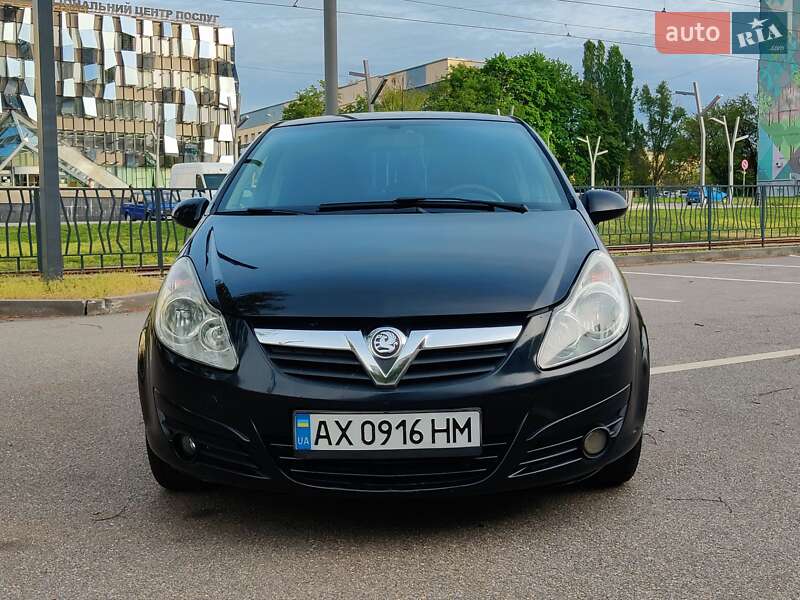 Хэтчбек Opel Corsa 2006 в Харькове