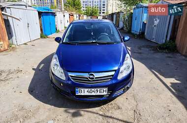 Хэтчбек Opel Corsa 2008 в 