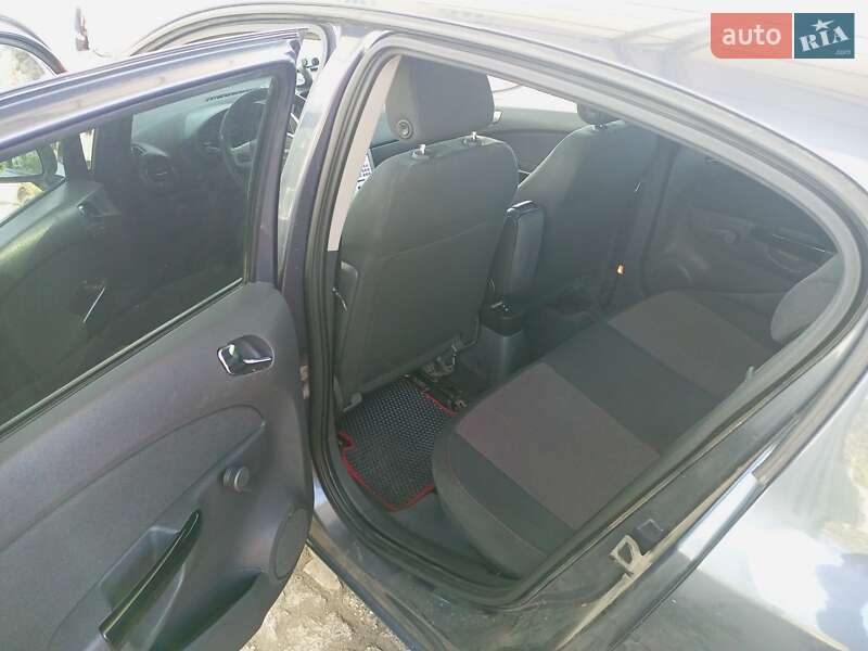 Хетчбек Opel Corsa 2008 в Миколаєві