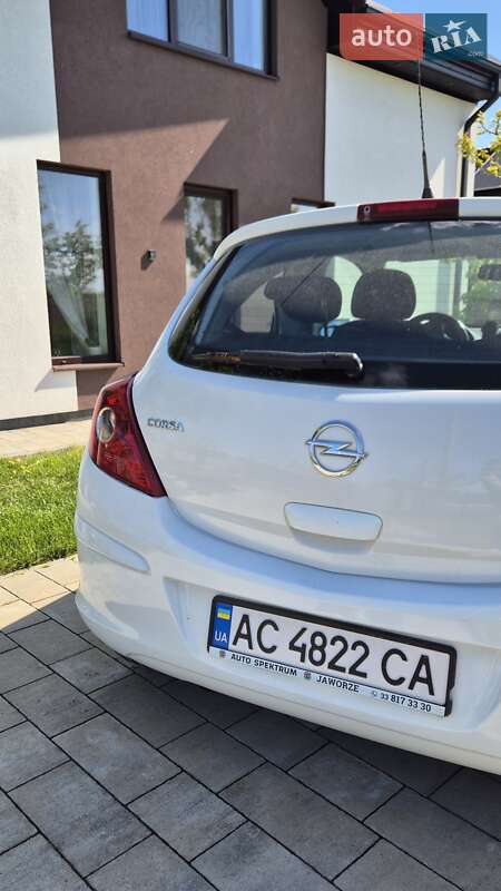 Хэтчбек Opel Corsa 2011 в Луцке фото 9 Хэтчбек Opel Corsa 2011 в Луцке