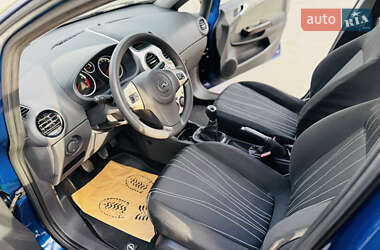 Хэтчбек Opel Corsa 2007 в 