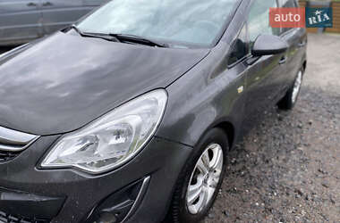 Хэтчбек Opel Corsa 2012 в Луцке