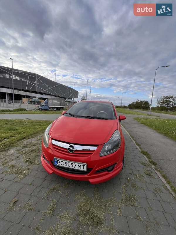 Хэтчбек Opel Corsa 2009 в Львове