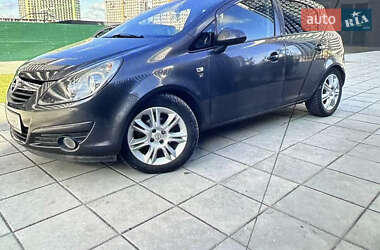 Хетчбек Opel Corsa 2010 в Києві