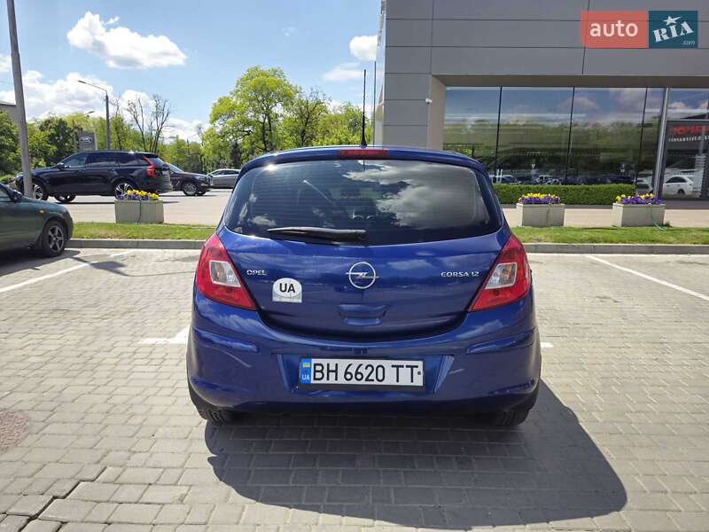 Хэтчбек Opel Corsa 2007 в Одессе