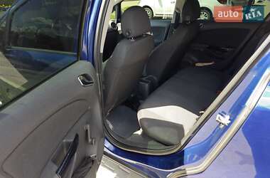 Хэтчбек Opel Corsa 2007 в 