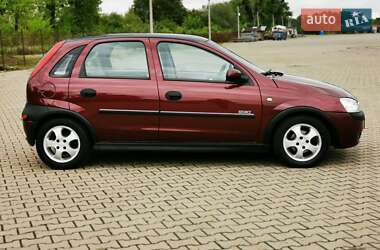 Хетчбек Opel Corsa 2006 в 
