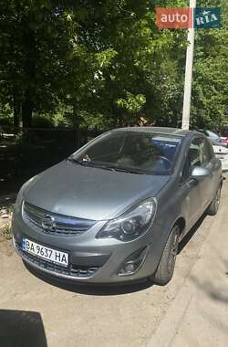 Хэтчбек Opel Corsa 2011 в Кропивницком