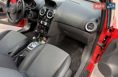 Хэтчбек Opel Corsa 2008 в 