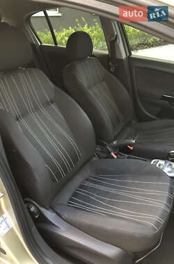 Хетчбек Opel Corsa 2007 в 