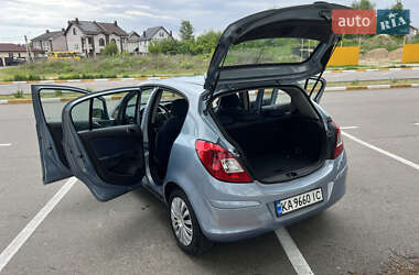 Хетчбек Opel Corsa 2007 в 