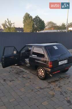 Хэтчбек Opel Corsa 1988 в Львове