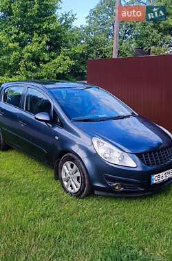 Хэтчбек Opel Corsa 2007 в 