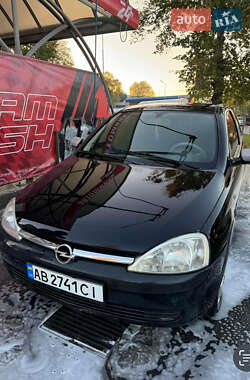 Хетчбек Opel Corsa 2003 в 
