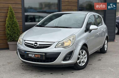 Хетчбек Opel Corsa 2011 в Шептицькому