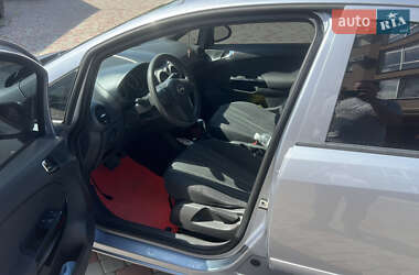 Хетчбек Opel Corsa 2007 в 