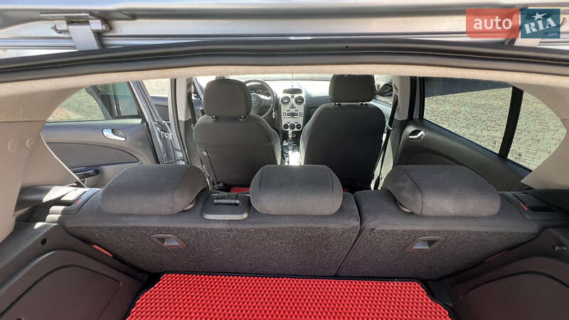 Хэтчбек Opel Corsa 2007 в Ивано-Франковске