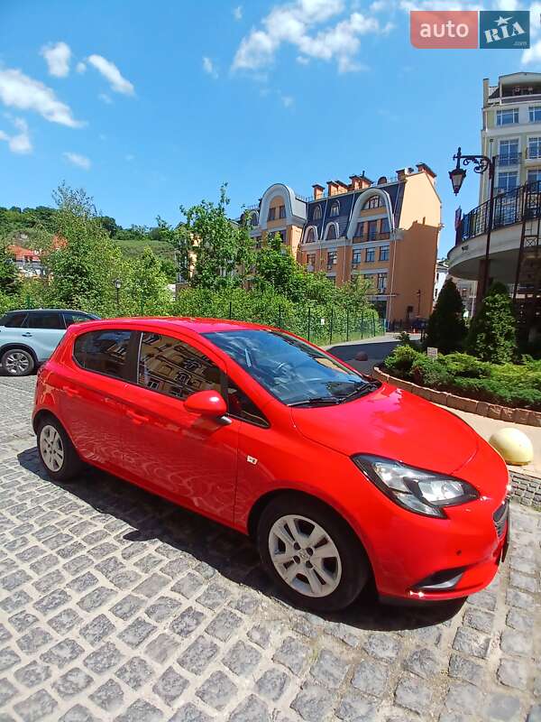 Хэтчбек Opel Corsa 2016 в Киеве