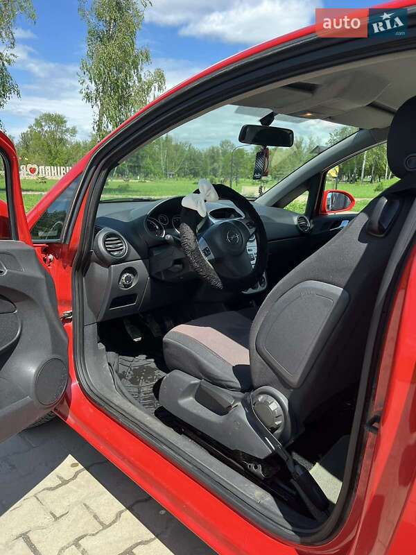 Хэтчбек Opel Corsa 2006 в Лановцах фото 10 Хэтчбек Opel Corsa 2006 в Лановцах