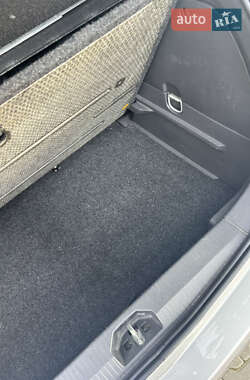 Хэтчбек Opel Corsa 2013 в 