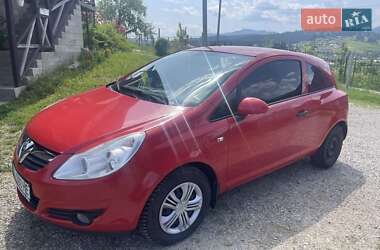 Хэтчбек Opel Corsa 2008 в Верховине