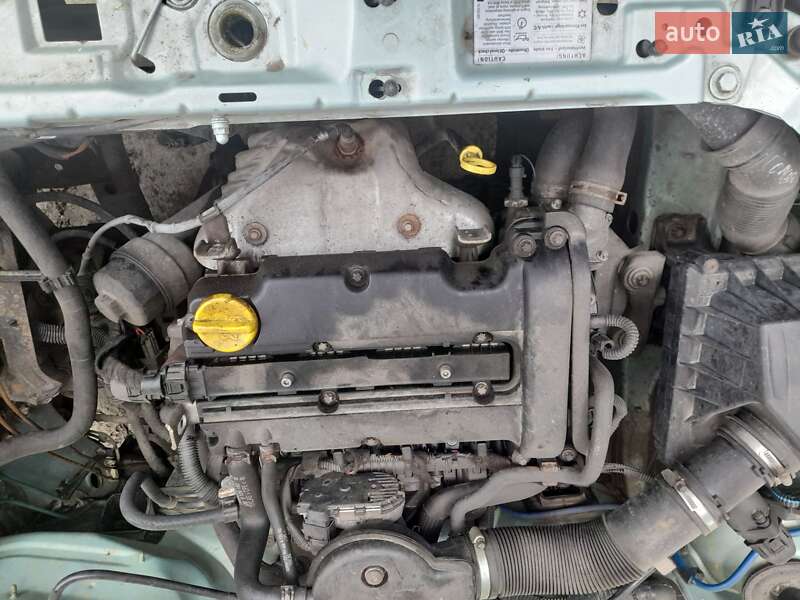 Хэтчбек Opel Corsa 2001 в Стрые фото 5 Хэтчбек Opel Corsa 2001 в Стрые