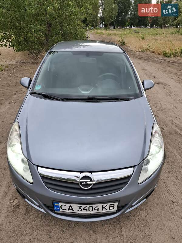 Хэтчбек Opel Corsa 2009 в Черкассах фото 2 Хэтчбек Opel Corsa 2009 в Черкассах