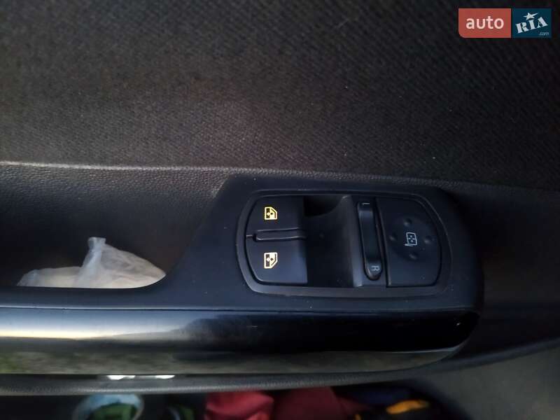 Хэтчбек Opel Corsa 2008 в Болграде фото 6 Хэтчбек Opel Corsa 2008 в Болграде