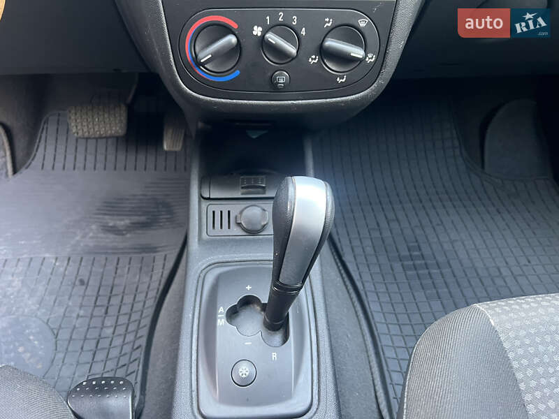 Хэтчбек Opel Corsa 2006 в Черкассах фото 21 Хэтчбек Opel Corsa 2006 в Черкассах
