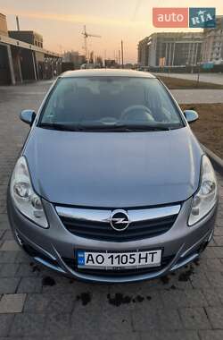 Хэтчбек Opel Corsa 2007 в Ужгороде