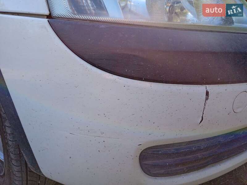 Хэтчбек Opel Corsa 2002 в Семеновке