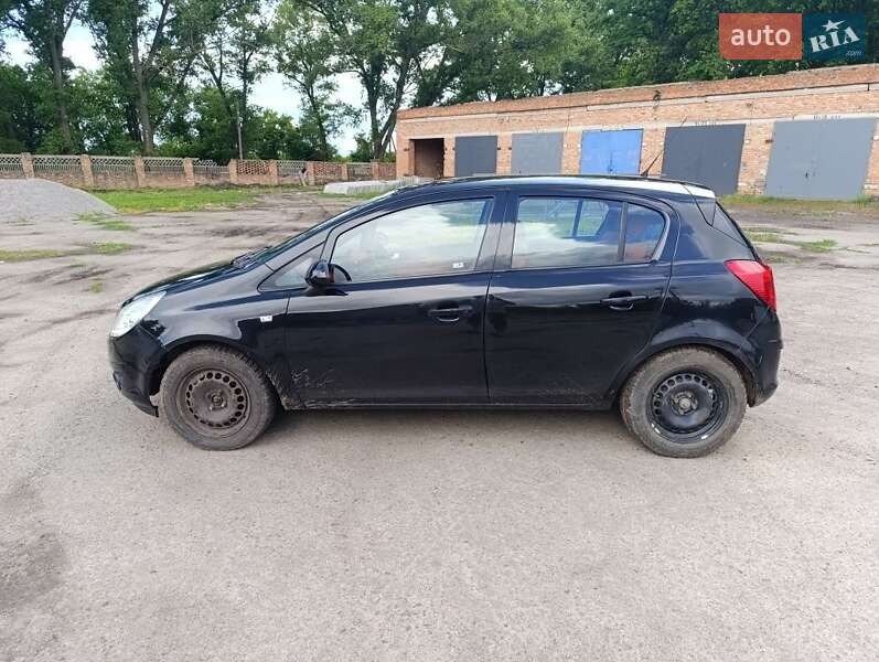 Хэтчбек Opel Corsa 2008 в Кременчуге