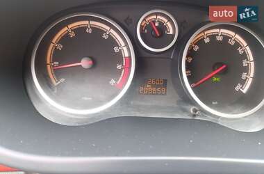 Хэтчбек Opel Corsa 2008 в 