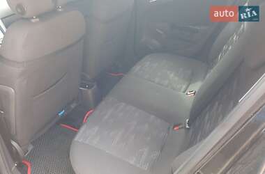 Хэтчбек Opel Corsa 2012 в 