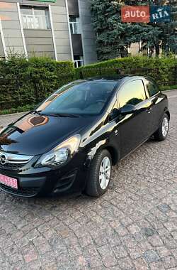 Хэтчбек Opel Corsa 2014 в 