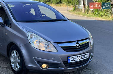 Хэтчбек Opel Corsa 2007 в 