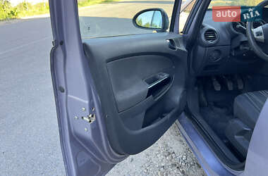 Хэтчбек Opel Corsa 2007 в 