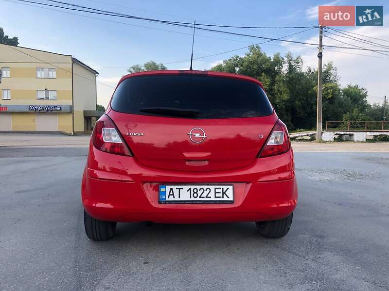 Хэтчбек Opel Corsa 2008 в Ивано-Франковске