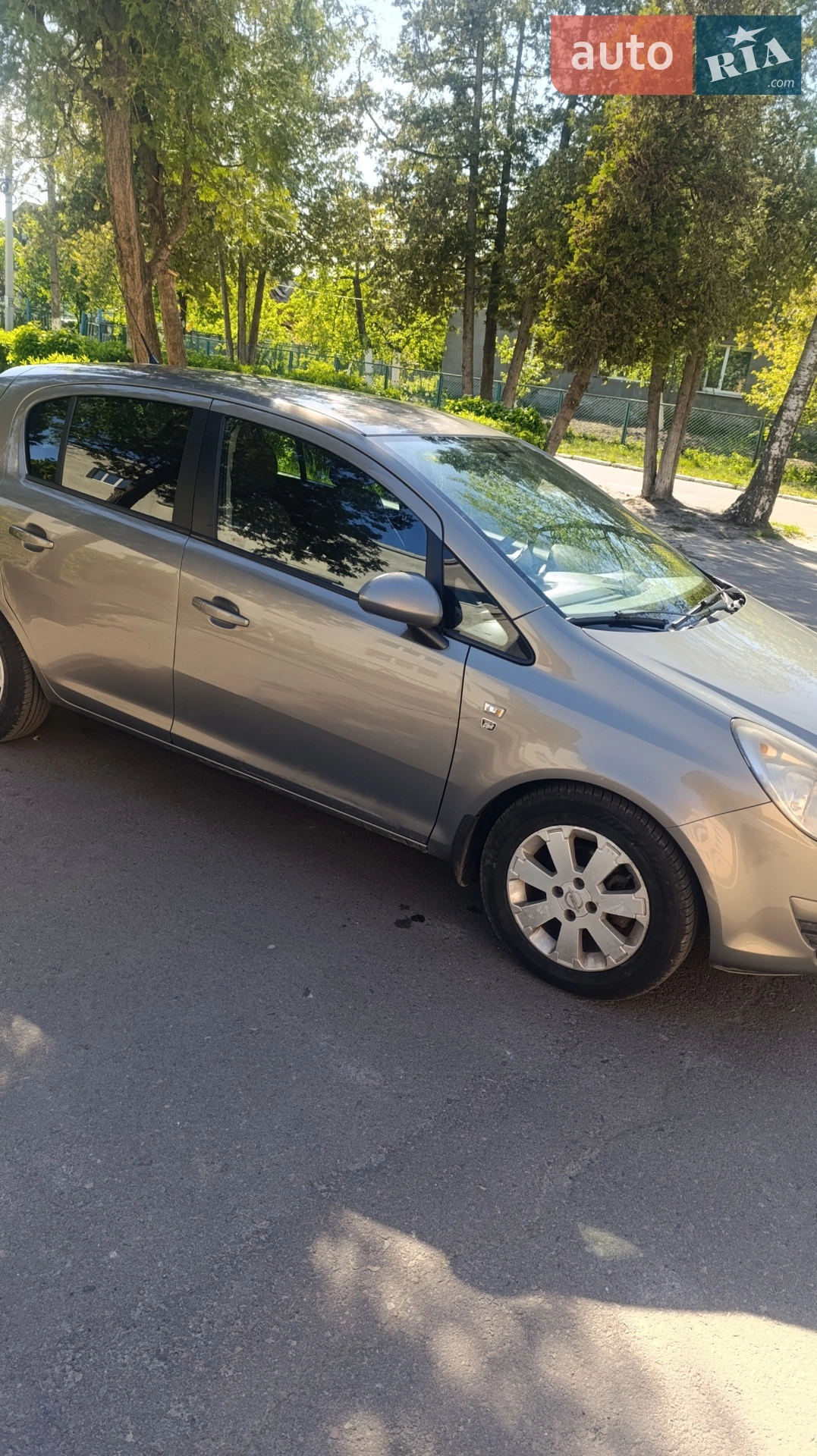 2011 Opel Corsa - мініатюра 2