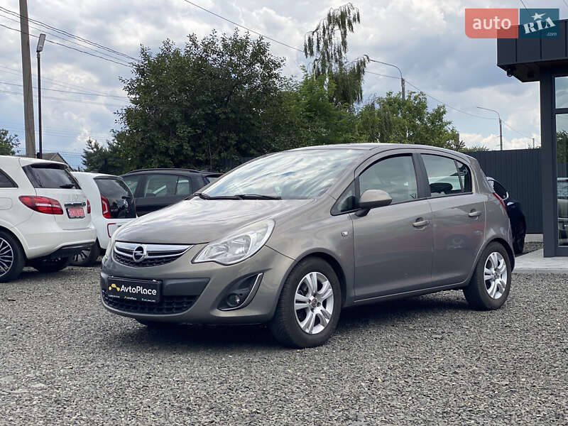 Хэтчбек Opel Corsa 2011 в Луцке