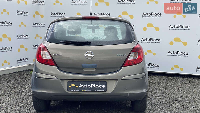 Хэтчбек Opel Corsa 2011 в Луцке