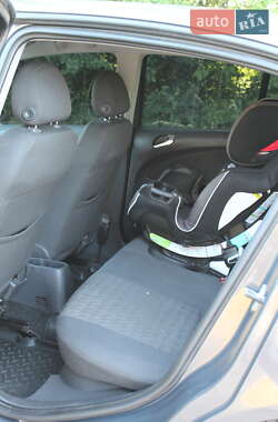 Хэтчбек Opel Corsa 2013 в 