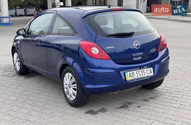 Хэтчбек Opel Corsa 2009 в 