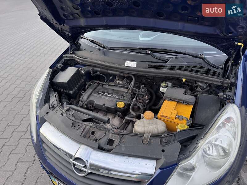 Хетчбек Opel Corsa 2009 в Хмельницькому