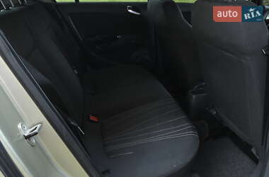 Хетчбек Opel Corsa 2008 в 