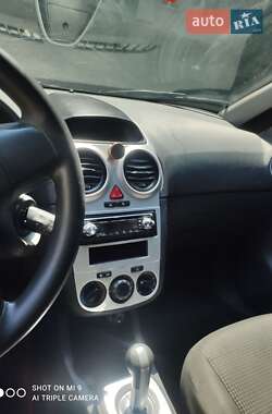 Хэтчбек Opel Corsa 2008 в 
